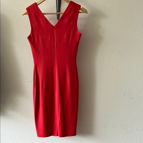 Reiss Red Sheath Dress V-Neck Sleeveless Cocktail size 2 - Picture 6 of 13